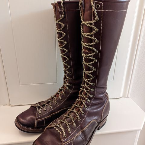 Willie's Handmade Boots Unlisted Model in S.B. Foot Black Cherry Excalibur