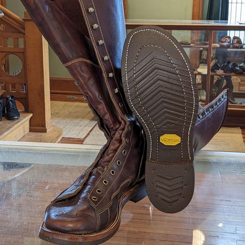 Willie's Handmade Boots Unlisted Model in S.B. Foot Black Cherry Excalibur