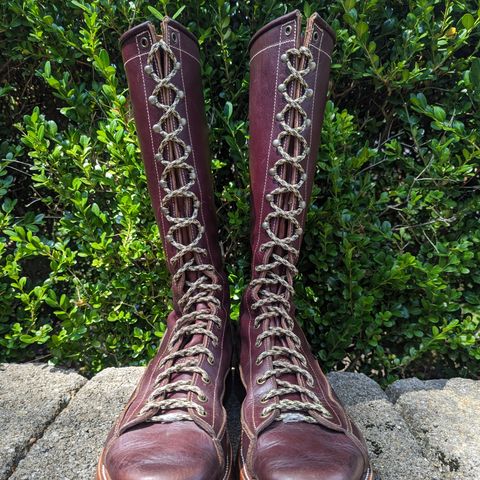 Willie's Handmade Boots Unlisted Model in S.B. Foot Black Cherry Excalibur