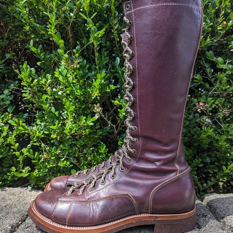 Willie's Handmade Boots Unlisted Model in S.B. Foot Black Cherry Excalibur