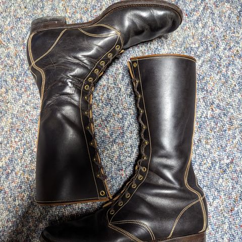 Clinch Hi-Liner in Wickett & Craig Black-Overdyed Latigo