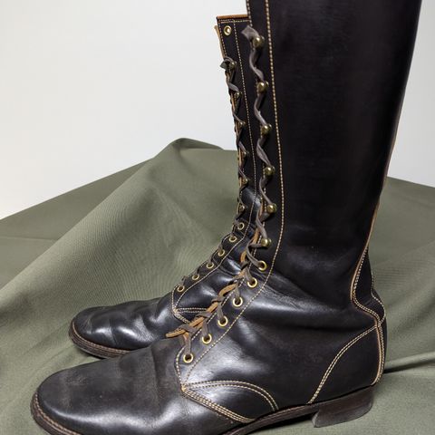 Clinch Hi-Liner in Wickett & Craig Black-Overdyed Latigo