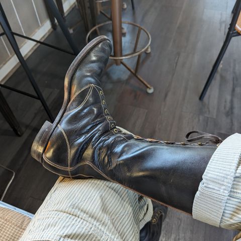 Clinch Hi-Liner in Wickett & Craig Black-Overdyed Latigo