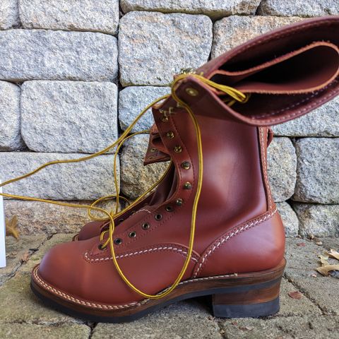 Wesco Highliner in Seidel Redwood Oil Tan