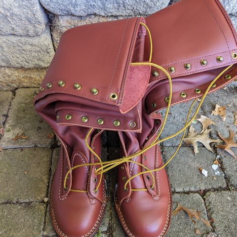 Wesco Highliner in Seidel Redwood Oil Tan