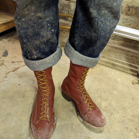 Wesco Highliner in Seidel Redwood Oil Tan