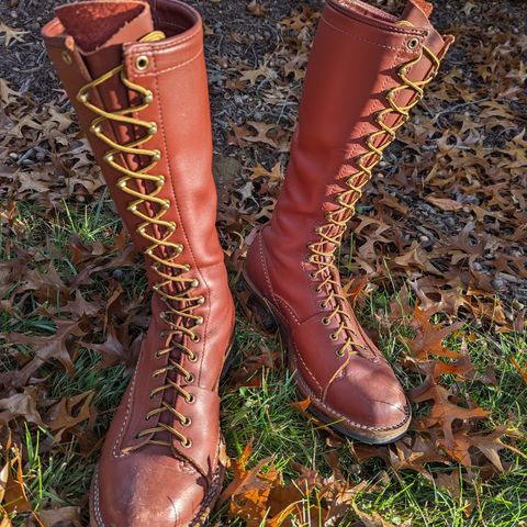 Wesco Highliner in Seidel Redwood Oil Tan