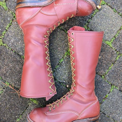 Wesco Highliner in Seidel Redwood Oil Tan