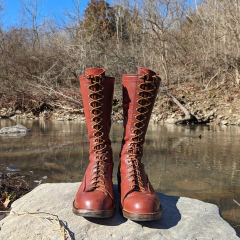 Wesco Highliner in Seidel Redwood Oil Tan