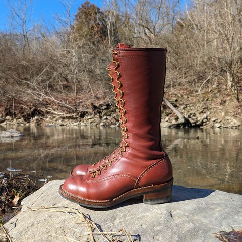 Wesco Highliner in Seidel Redwood Oil Tan