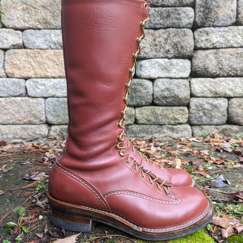 Wesco Highliner in Seidel Redwood Oil Tan