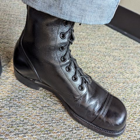 View photo of Endicott Johnson US Army Combat Boots (1961) in Black Leather