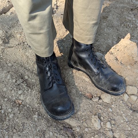 View photo of Endicott Johnson US Army Combat Boots (1961) in Black Leather