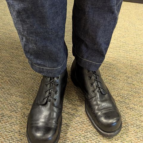 View photo of Endicott Johnson US Army Combat Boots (1961) in Black Leather