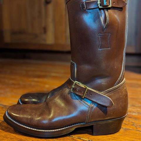 Clinch Engineer Boots 11-Inch Height in Brown-Overdyed Horsebutt