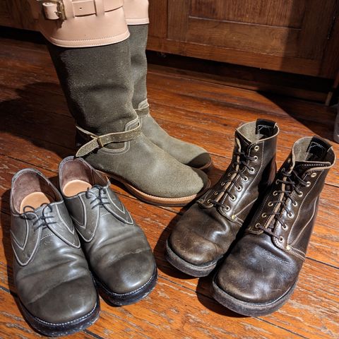 Unsung Renegade Cowboy in Wickett & Craig Olive H Latigo