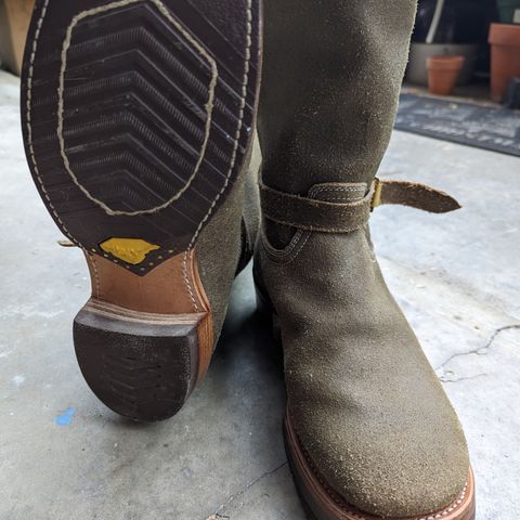 Unsung Renegade Cowboy in Wickett & Craig Olive H Latigo