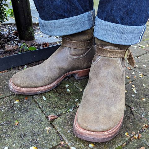 Unsung Renegade Cowboy in Wickett & Craig Olive H Latigo