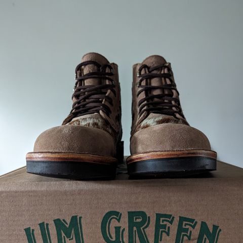 Jim Green Numzaan in Jim Green / Hair-on-hide