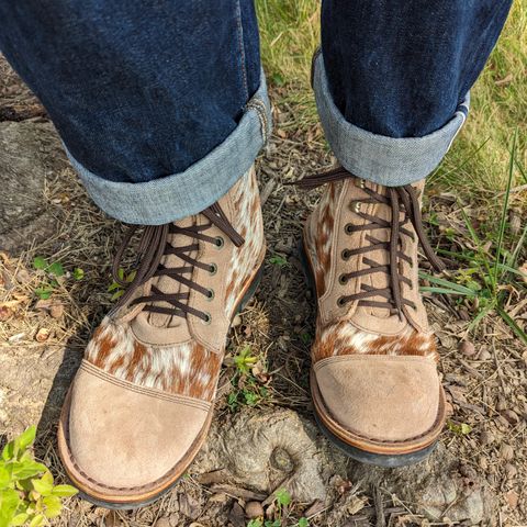 Jim Green Numzaan in Jim Green / Hair-on-hide