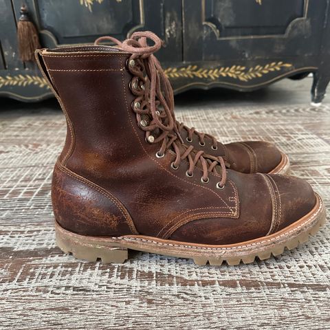 Truman Custom Model in Horween Chestnut Waxed Flesh