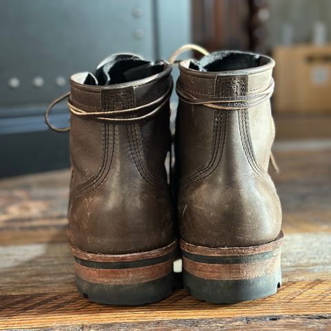 Nicks MTO in Horween Charcoal Cypress