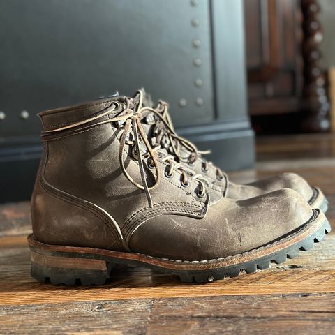 Nicks MTO in Horween Charcoal Cypress