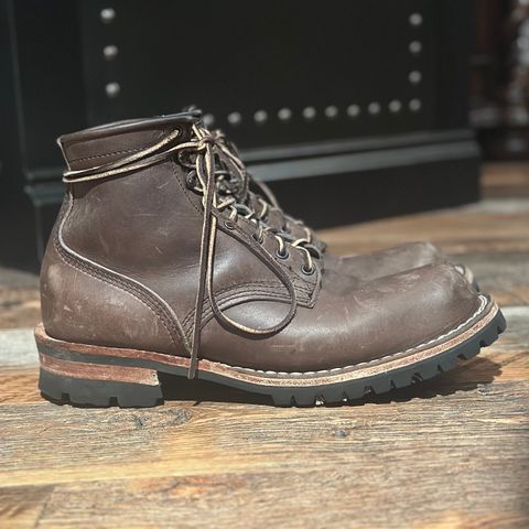 Nicks MTO in Horween Charcoal Cypress