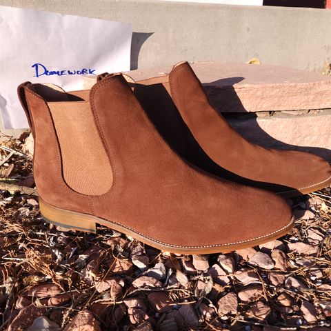 Bomberos Unlisted Model in Snuff Waterproof German Suede