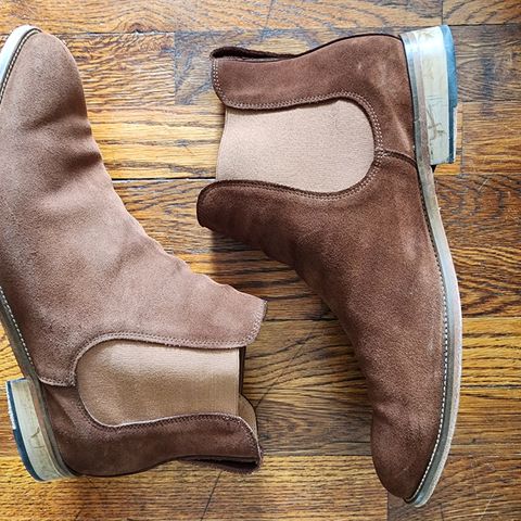 Bomberos Unlisted Model in Snuff Waterproof German Suede