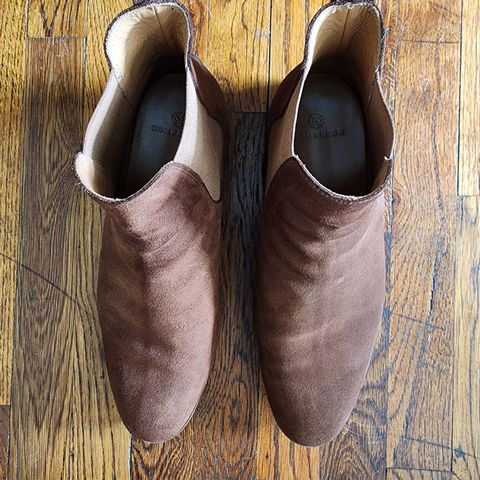 Bomberos Unlisted Model in Snuff Waterproof German Suede