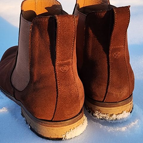 Bomberos Unlisted Model in Snuff Waterproof German Suede