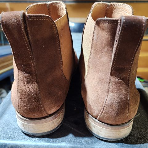 Bomberos Unlisted Model in Snuff Waterproof German Suede