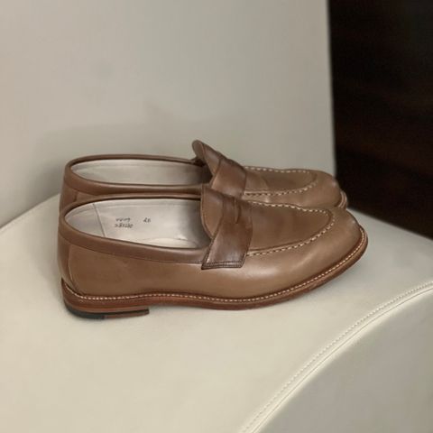 View photo of Grant Stone Traveler Loafer in Horween Dune Chromexcel