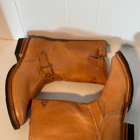 Wesco 1939 Engineer Boot in Maryam Natural Horsebutt