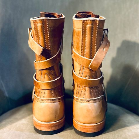 Nicks Heritage TankerPro in Horween Natural Dublin