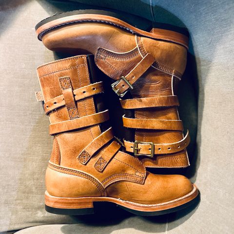 Nicks Heritage TankerPro in Horween Natural Dublin