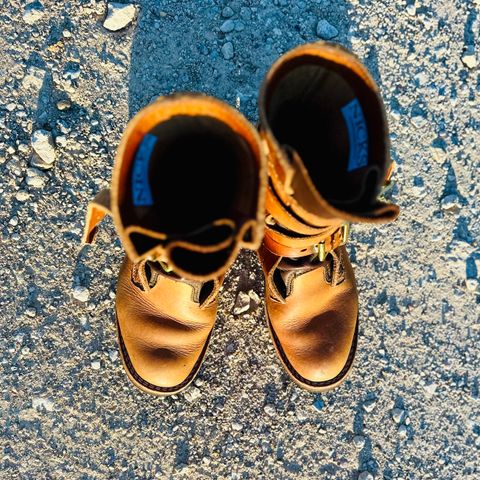 Nicks Heritage TankerPro in Horween Natural Dublin
