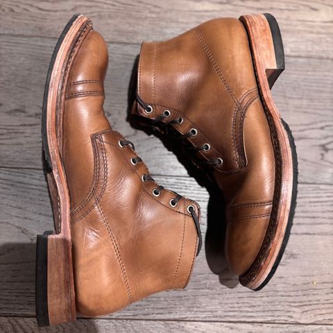 View photo of White's Semi-Dress in Horween Natural Chromexcel