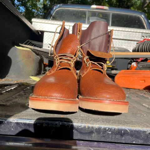 Nicks Traveler in Horween Natural Bison