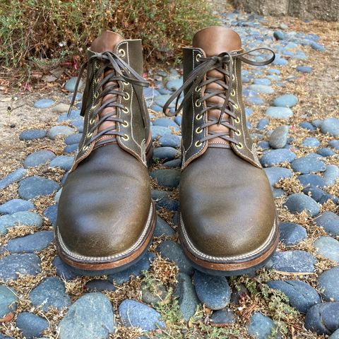 Search result thumbnail of Viberg Boondocker in Horween Dark Olive Waxed Flesh