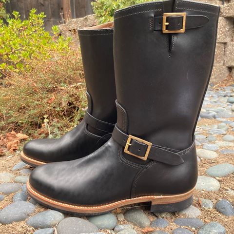 Motor Engineer Boots in Black Hand-Dyed Italian Horsebutt