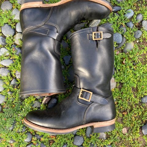 Motor Engineer Boots in Black Hand-Dyed Italian Horsebutt