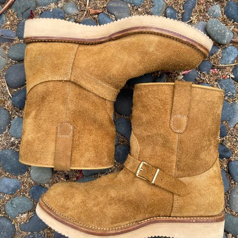 View photo of Viberg Short Shift in Wheat Roughout