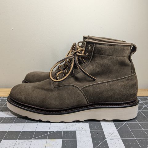 Viberg Scout Boot in C.F. Stead Fog Janus Calf Suede