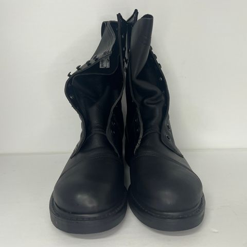 View photo of Biltrite Climbers in Black Leather