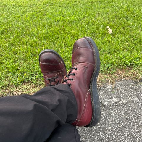 View photo of White's Foreman in Horween Oxblood Chromexcel