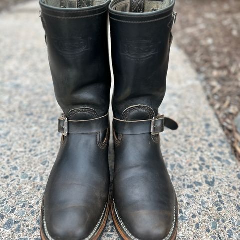 View photo of Wesco Mister Lou in Maryam Petrolio Waxed Black Horsehide