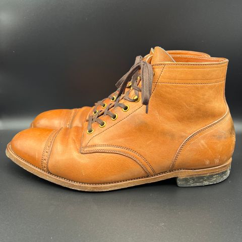 Iron Boots Devil Dog in Maryam Washed Natural Horsefront