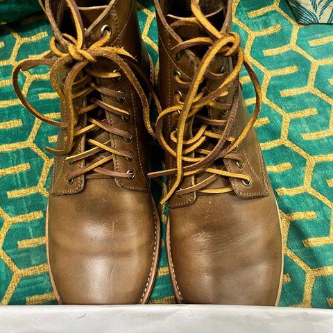 Oak Street Bootmakers Trench Boot in Horween Natural Chromexcel